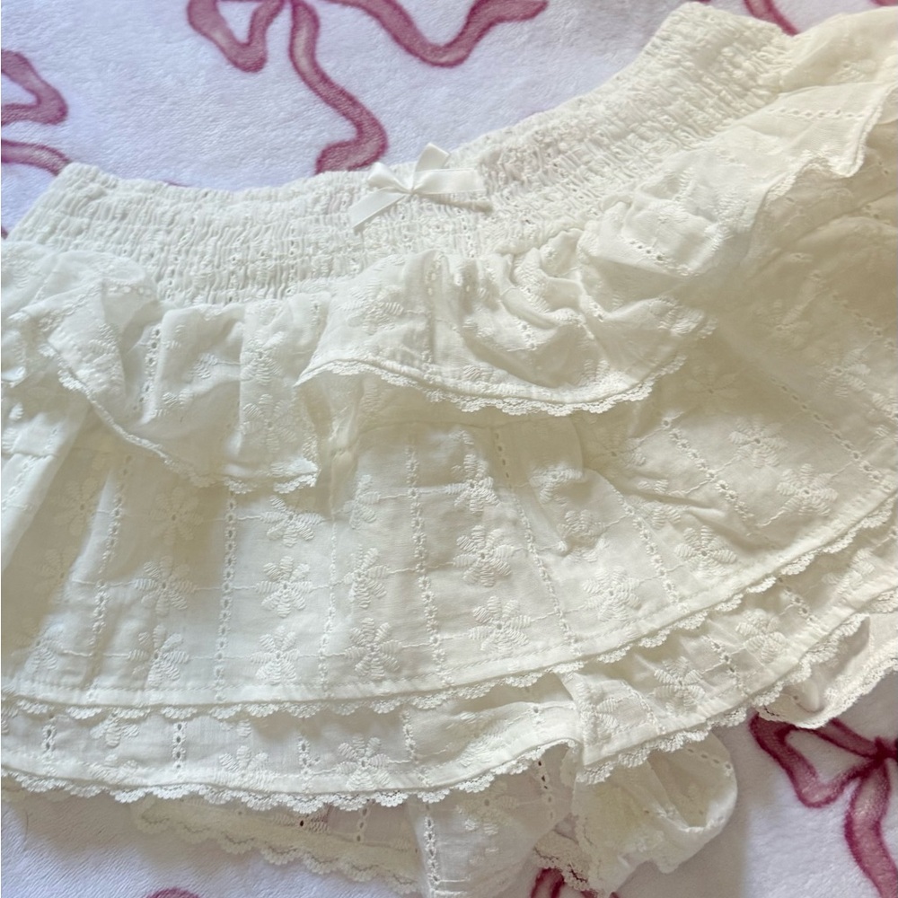 Lace Ruffle Skort in Cream